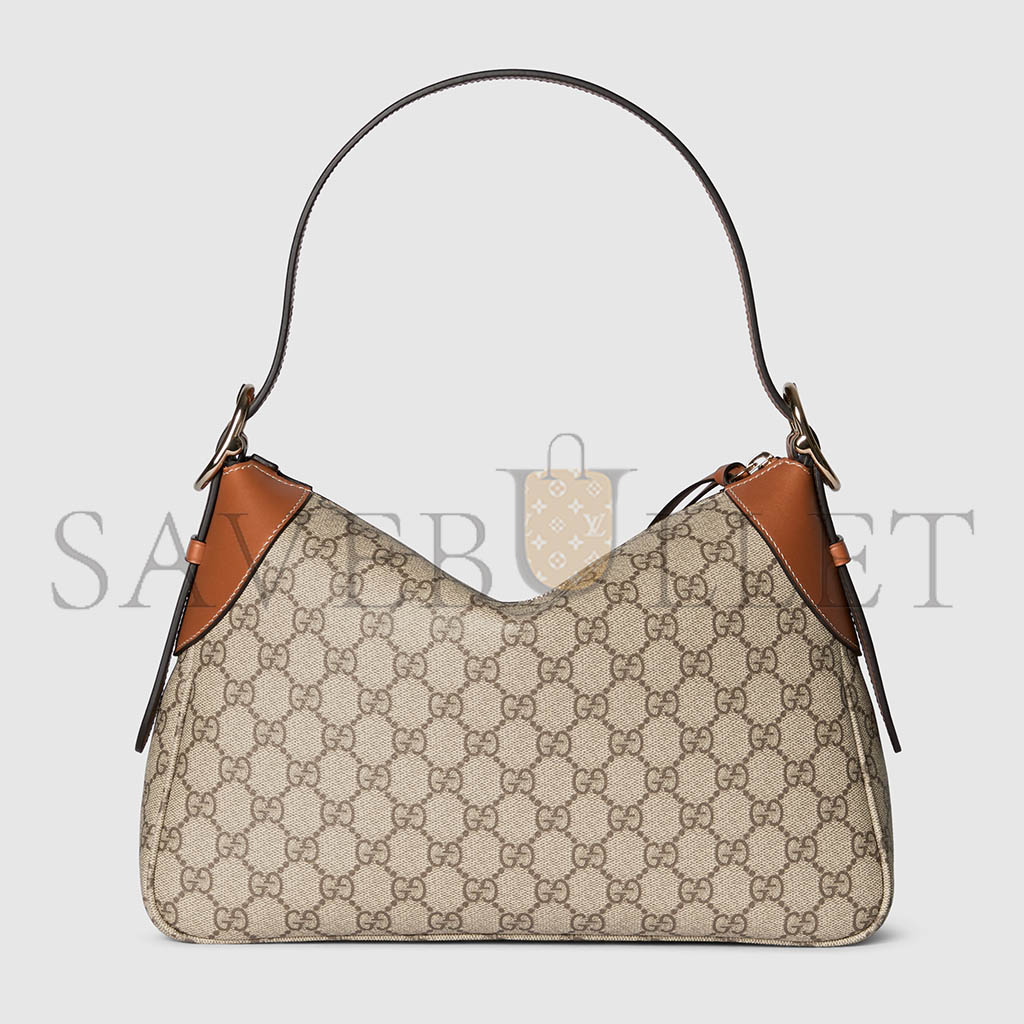 GUCCI GG EMBLEM MEDIUM SHOULDER BAG 815216 (31.5*21*8)